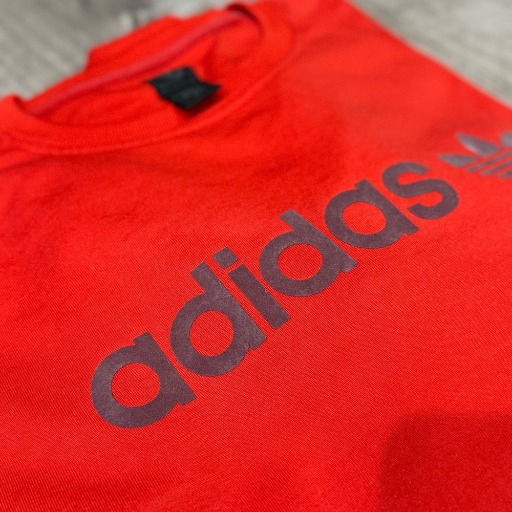 Adidas Bold Red Crewneck heavy tee